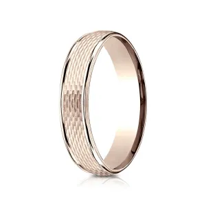 14 Karat Rose Gold 4.5mm Comfort-fit Round Edge Mesh Center Design Band