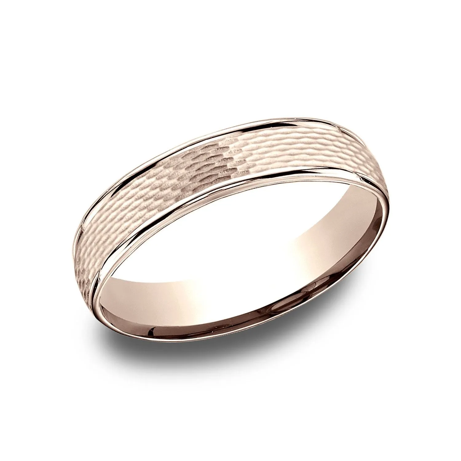 14 Karat Rose Gold 4.5mm Comfort-fit Round Edge Mesh Center Design Band