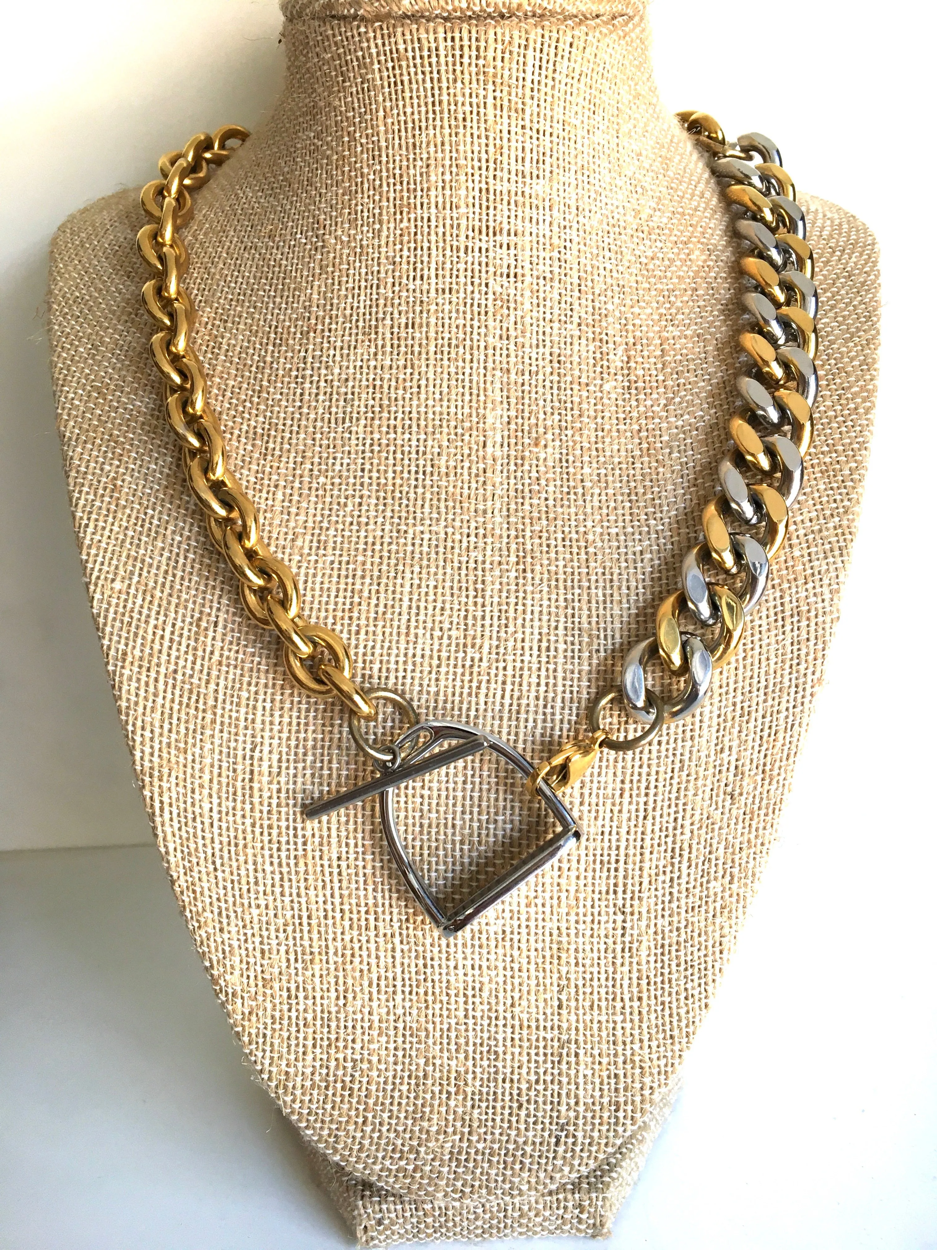 ARKLE NECKLACE | GOLD | Equestrian Jewelry | Equestrian Gifts - AtelierCG™