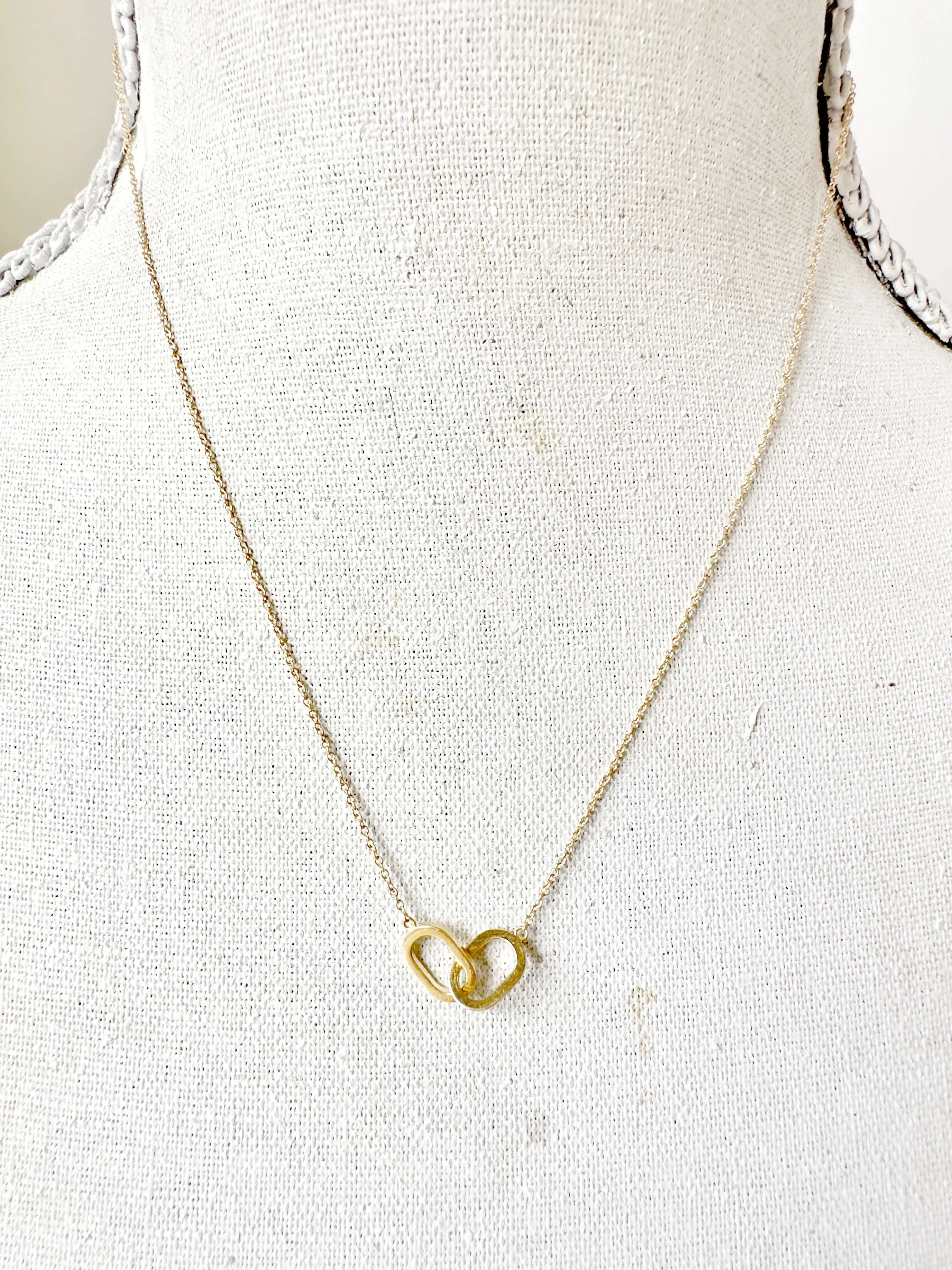 Classic gold double loop necklace