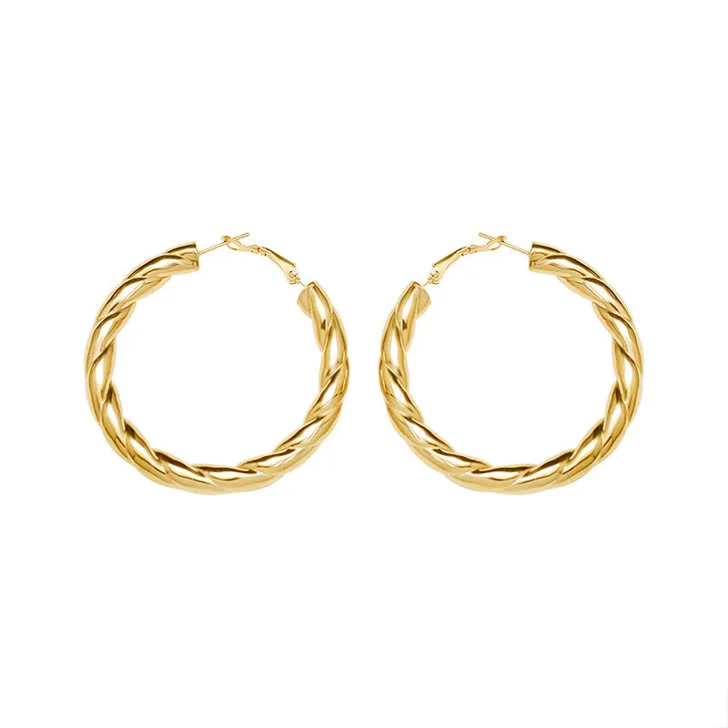 French Chic Button Hollow Earrings in Titanium Steel with 18k Gold Plating