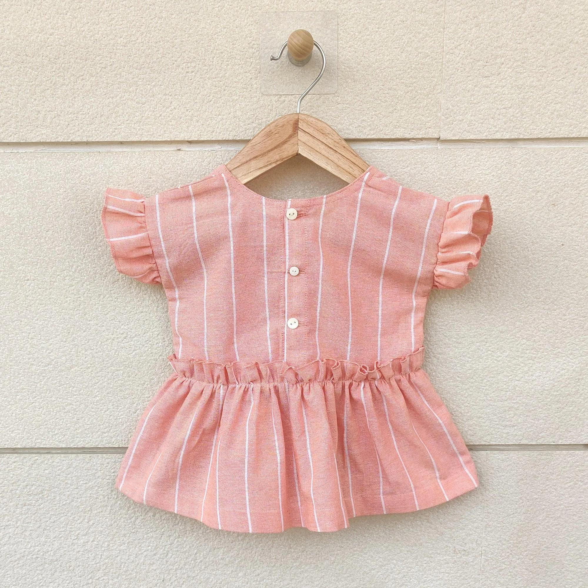 Ikeda Designs Stripe Print Ruffled Sleeve Top - Peach