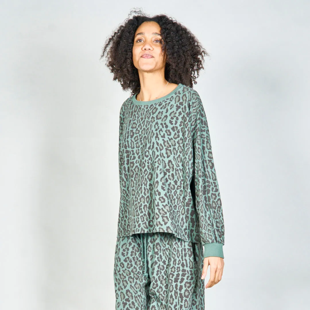 Leopard print long-sleeve top wholesale