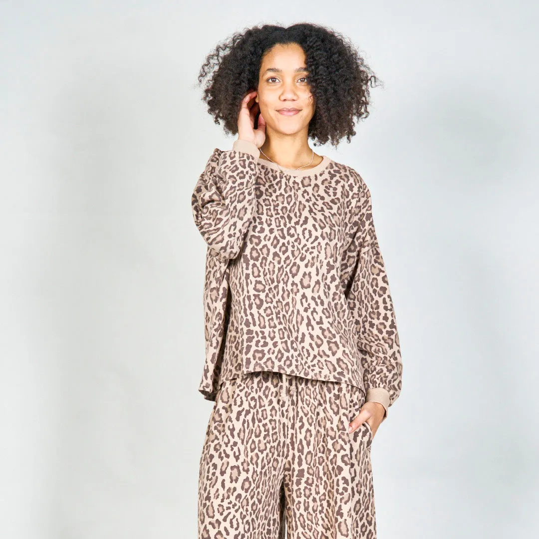 Leopard print long-sleeve top wholesale