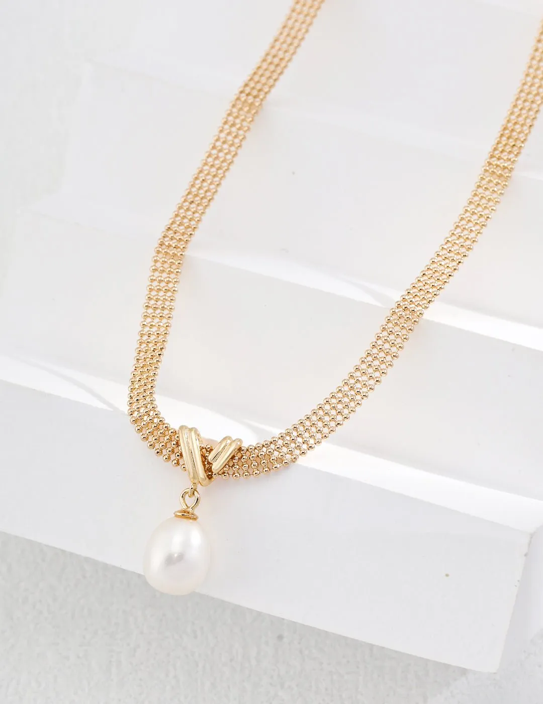 Minimalist Chunky Chain Pearl Pendant Necklace