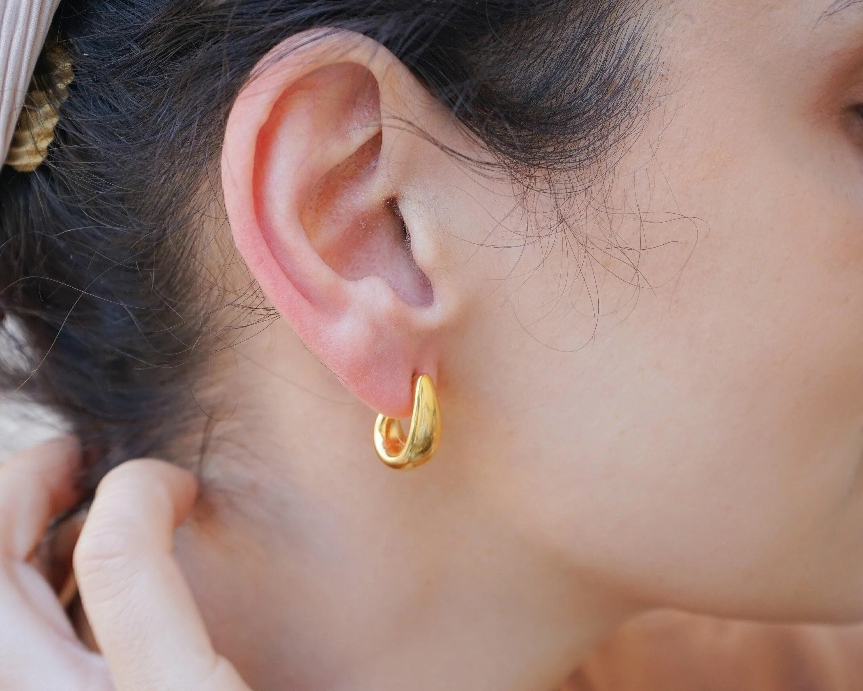 Modern Gold Open Hoop Earrings