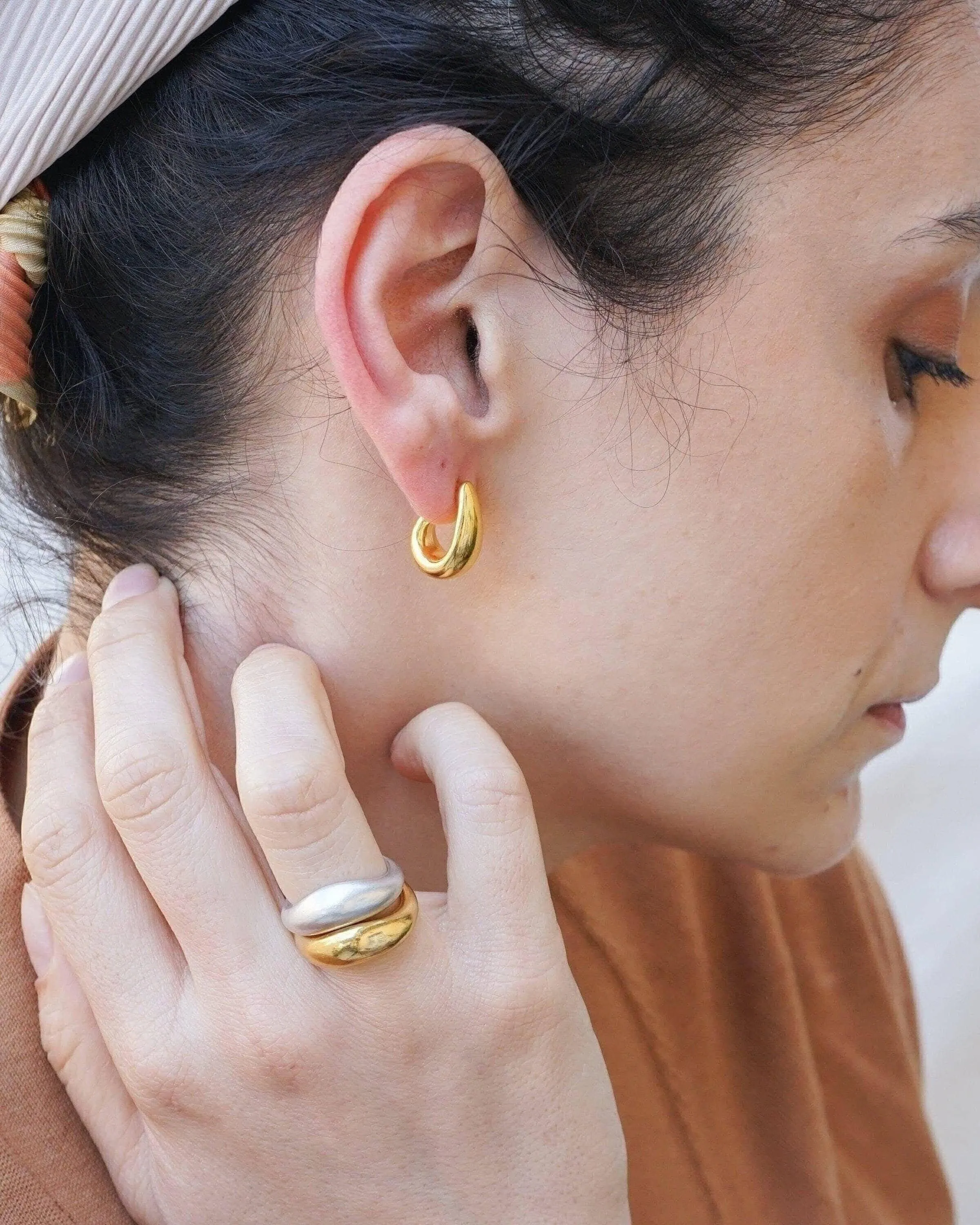 Modern Gold Open Hoop Earrings