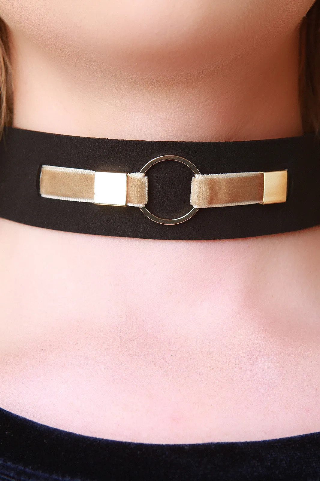 Modern Minimalist Choker Necklace