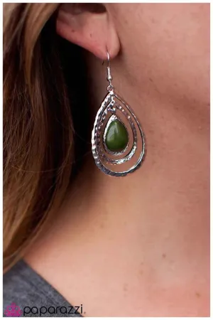 Paparazzi Earring ~ Dropping the Hint - Green