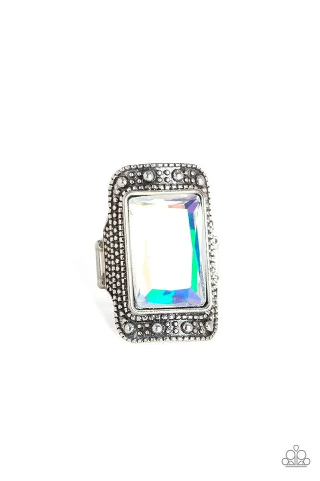 Paparazzi Ring ~ Very HEIR-descent - White