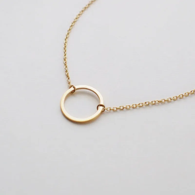 Personality Fashion Ladies Simple Empty Circle Geometric Pendant Necklace Exquisite Clavicle Chain