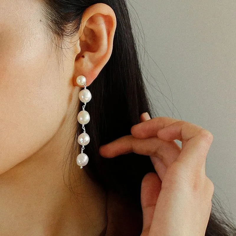 Timeless Simple Pearl Earring